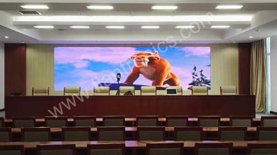Las Pantallas LED de Piíxel Pequeño de LianTronics Actualizan la Fiscalía Popular de Erdos en Mongolia Interior