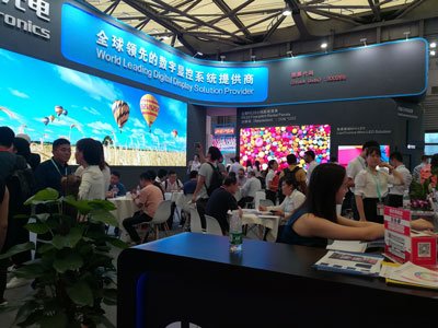 Pantalla LED comercial LianTronics Mini LED, tecnología SSS y serie FM en LED China