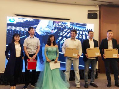 Lanzamiento del nuevo producto LianTronics en Moscú --- ¡Que comience la Copa del Mundo 2018!