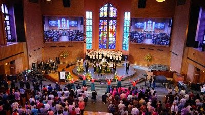 Las Soluciones de Pantalla LED de LianTronics Mejoran la Experiencia en la Iglesia Metodista Paya Lebar