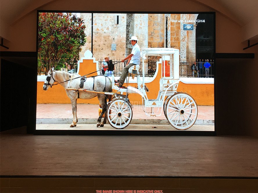 P2.5mm High Refresh Indoor LED Display Close Viewing Distance LED Signage With Vivid Picture