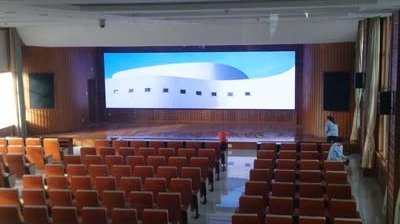 Pantalla LED interior SMD Full HD de paso fino de P1.9mm para la fiscalía de Guangzhou