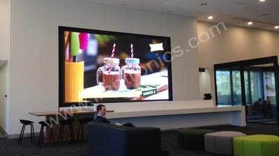 El Letrero LED de LianTronics V2.5 Entró en Woolworths de Australia