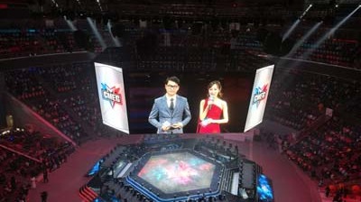 Las Pantallas LED de 3000㎡ de LianTronics Iluminaron los Juegos de Deportes Electrónicos Móviles de China