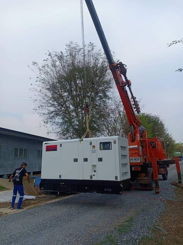 Cummins 디젤 엔진이 장착 된 100kVA 발전기 세트