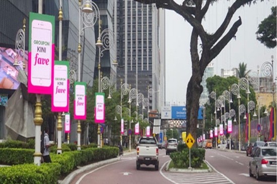 Led light pole display smart solution for the street