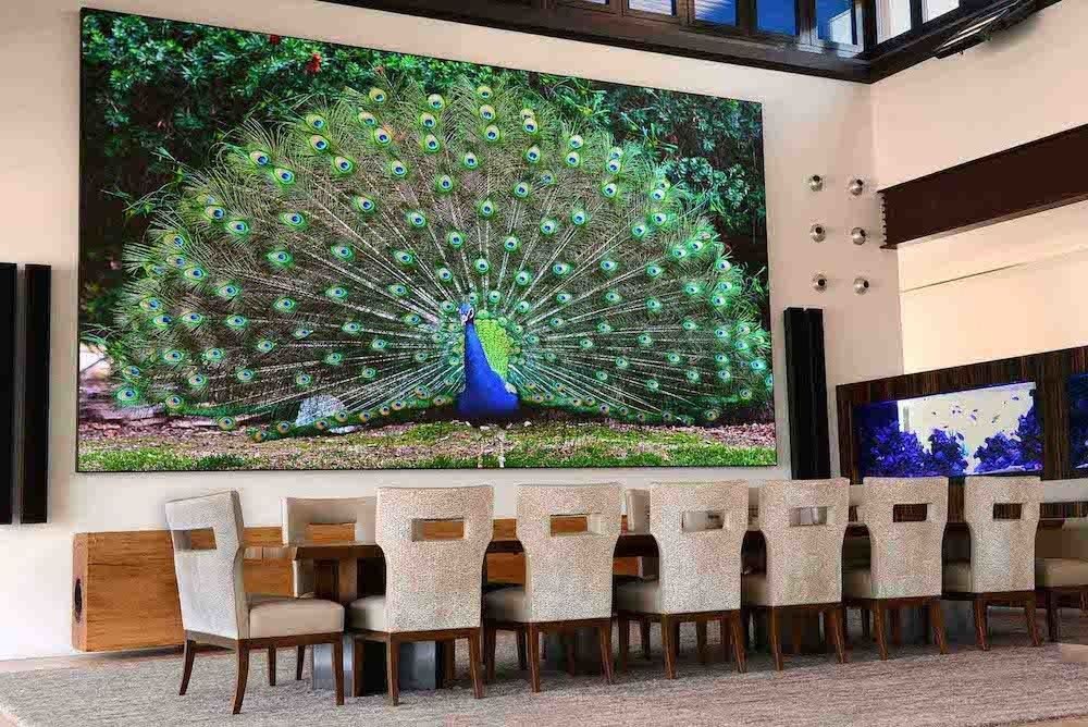 Fine Pixel LED Screen P1.55mmVideo Wall Led Display Front Maintenance Ultra Thin Light Weight 3840hz